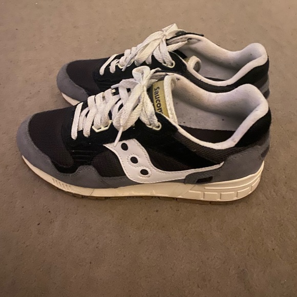 Saucony Other - Saucony Shadow 5000, size 9